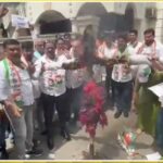 NCP Ka Protest At Thane Shard Pawar Ke Khilaf Bayanbaazi Karne Par Chhgan Bhujbal Ka Putla Jalaya Gaya