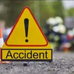 Road Accident Pillion Rider Ki Death Hui Mini Bus Ke Neeche Aajane Se At Kandivali Western Express Highway