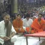 Akshay Kumar Ne Apne Birthday Ke Mauke Par Shikhar Dhawan Ke Saath Aarti Karne Pohche Ujjain Ke Mahakalehswar Mandir