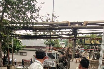 Factory me hua blast 2 workers ki death hui 5 se 6 Log injured hue at Ulhasnagar Thane