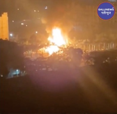 Gas Cylinder Blast Hone Se Buses Aur Aaspass Khadi Gaadiya Jalkar Raakh Hui At Pune