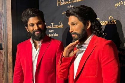allu arjun strikes iconic pushpa pose with his wax statue at madame tussauds b 2903241119