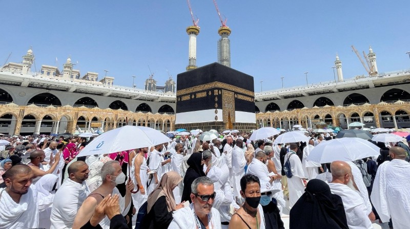 moroccos islamic ministry says hajj costs to increase by over 300 in 2024 season 800x448 1
