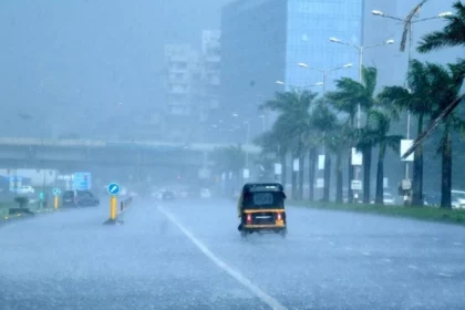 heavy rain in mumbai sixteen nine