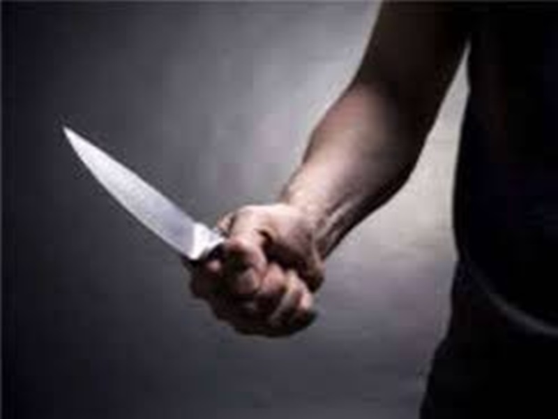Chalti Local Train Me Passenger Par Chaku Se Hamla Karne Se Hui Death, Between Vasind – Khadavli Station