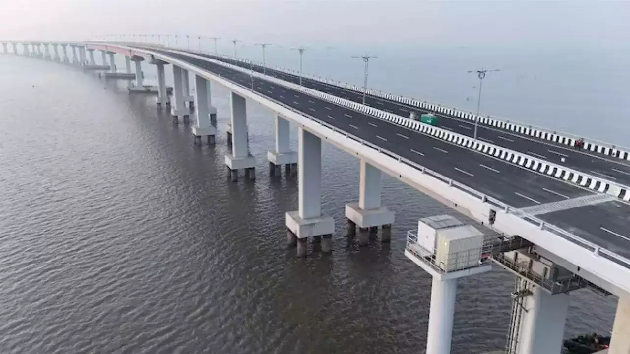 Atal Setu MTHL Bridge Par Aaj Se BEST Bus Service Shuru, Navi Mumbai To South Mumbai World Trade Center