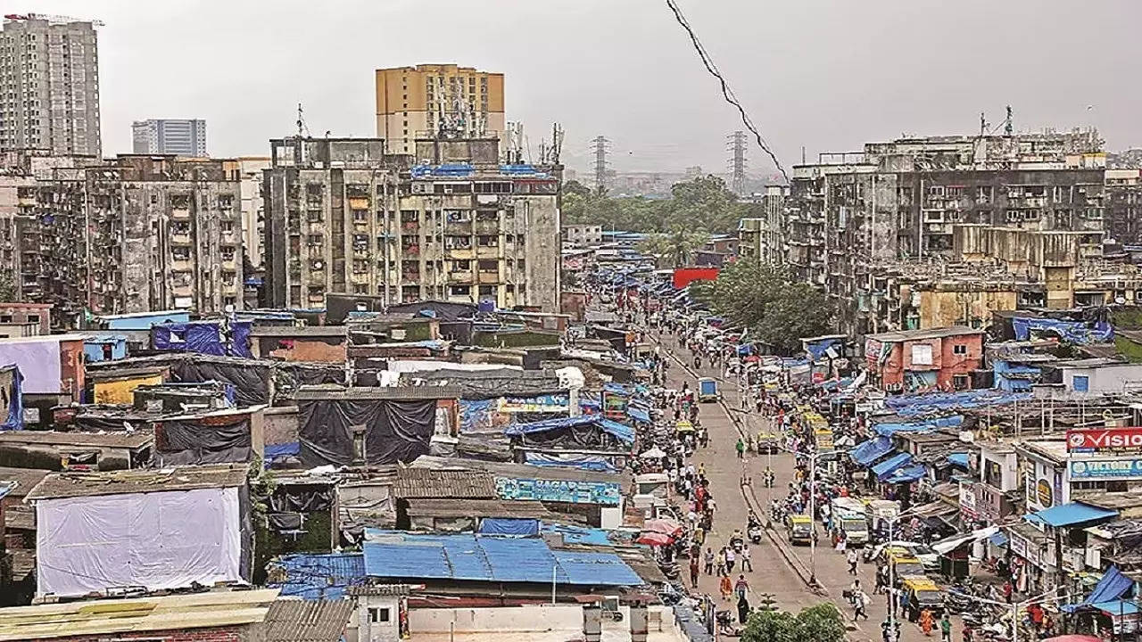 Dharavi Redevelopment Project Ki Raah Aasan Hui, Railway Ne 27 Acre Land Handover Kiya