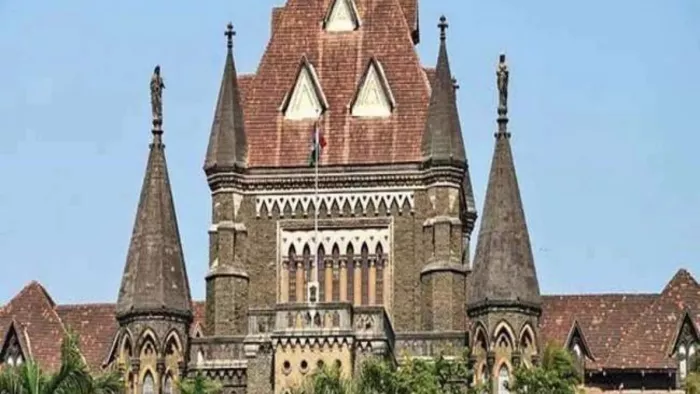 Maintenance Toh Dena Hi Hoga, Society Se Dispute Chal Raha Ho Toh Bhi, Bombay High Court Ka Faisla
