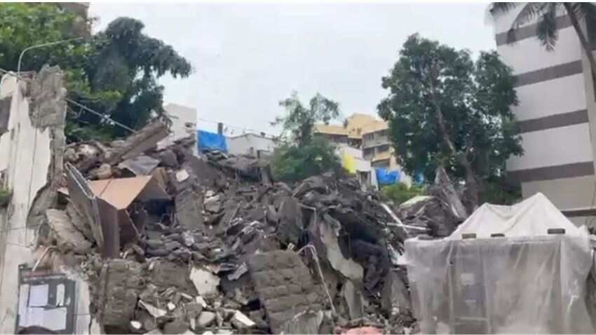 Building Pranchi Collapsed 3 workers ki death hui, 1 injured at Borivali