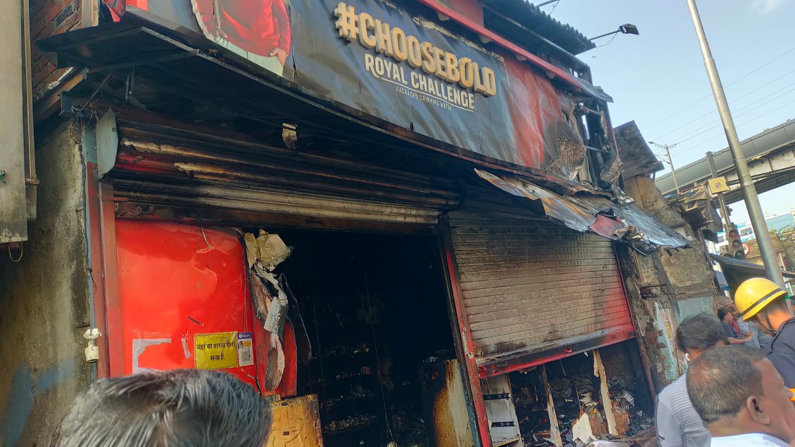 Daru Ki Dukan Me Aag Lagi, At Pump House, Andheri East, No Injuries Reported