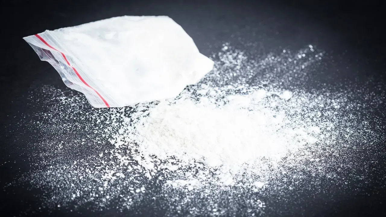 Heroin Drugs Worth Rs 54 Lakh Ke Sath 1 Mahim Area Se Arrested by Shahu Nagar Police Station