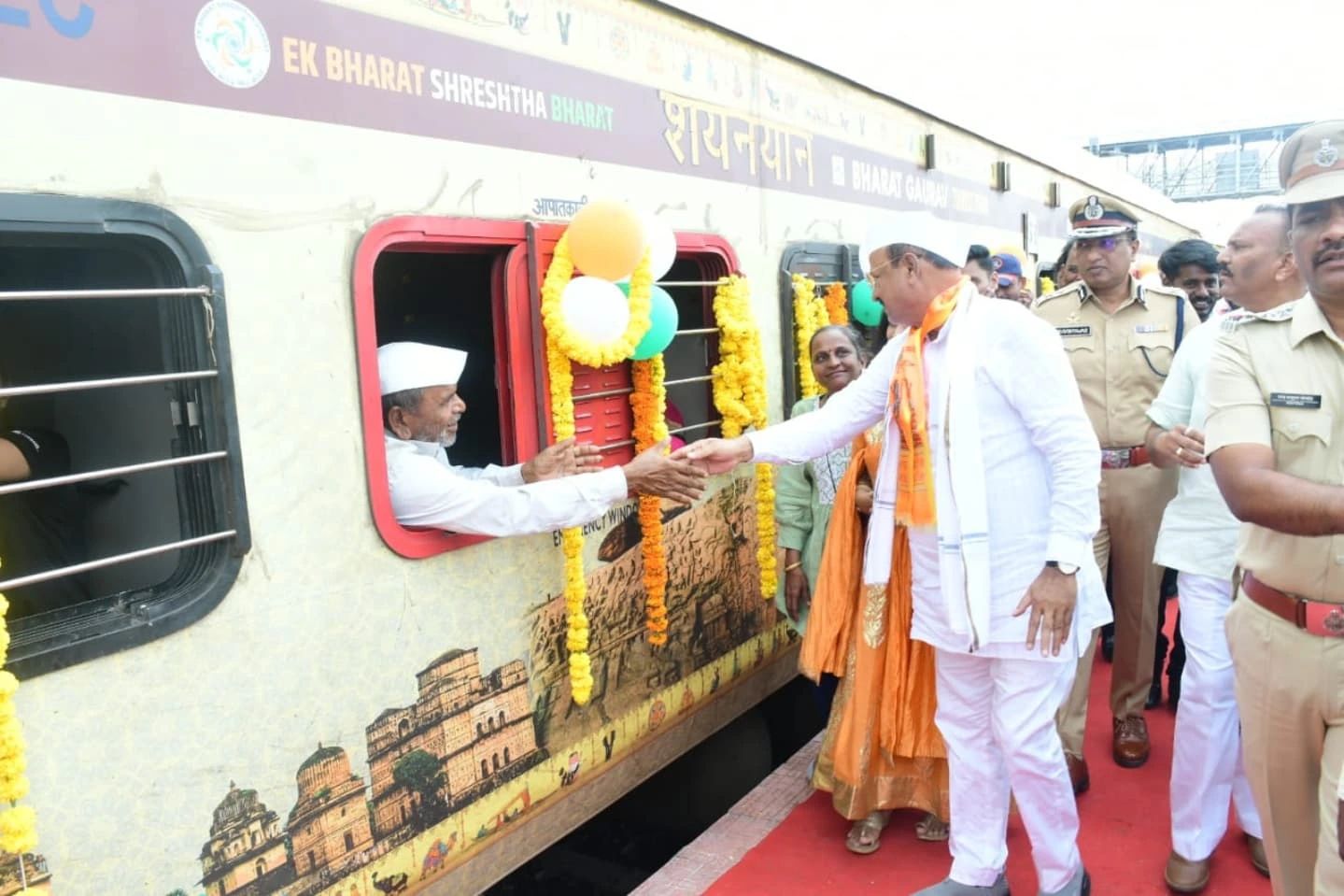 Ayodhya Ram Mandir Darshan Ke Liye 800 Se Zyada Logon Ko Bheja MLA Abdul Sattar Ne Aurangabad Se