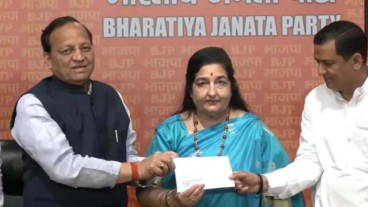 Bollywood Singer Anuradha Paudwal Ne Bharatiya Janata Party Join Kiya At Delhi, Loksabha Election Lad Sakti Hain