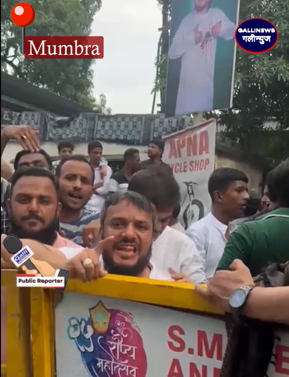 Najeeb Mulla Tu Awhad Sahab Ka Nahi Hua To Mumbra Kausa Ka Kya Hoga | Kaha Public Ne