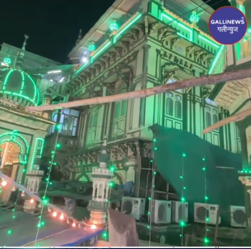 Minara Masjid Ke Trustees Ke Khilaaf FIR Ka Order Waqf Board Ne Pass Kiya