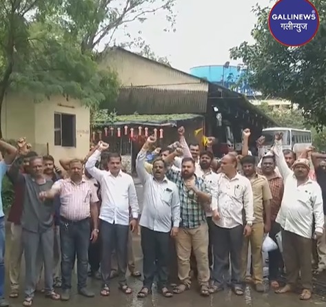 ST Bus Strike Day 2 – Yatri Hue Pareshan, Aaj Shaam Ko CM Shinde Karenge ST Sanghtna Se Meeting