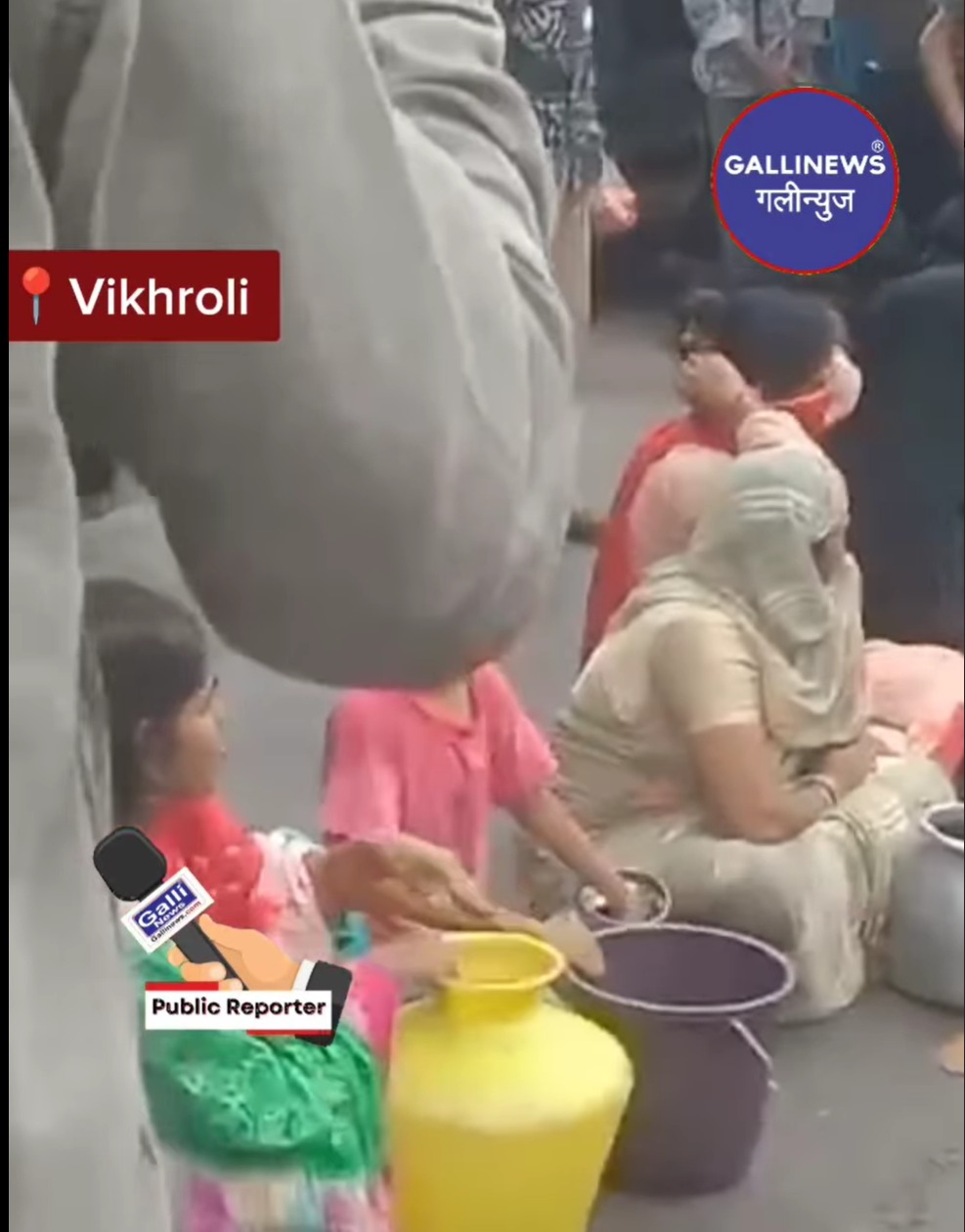 Pani Nahi Aaraha Hai, Log Sadak Par Utre Protest Karne At Vikhroli Parksite