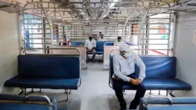 Mumbai Local Train Me Ab Senior Citizens Ke Liye Ek Poora Dabba Hoga, Railway Ne Bataya Bombay High Court Ko