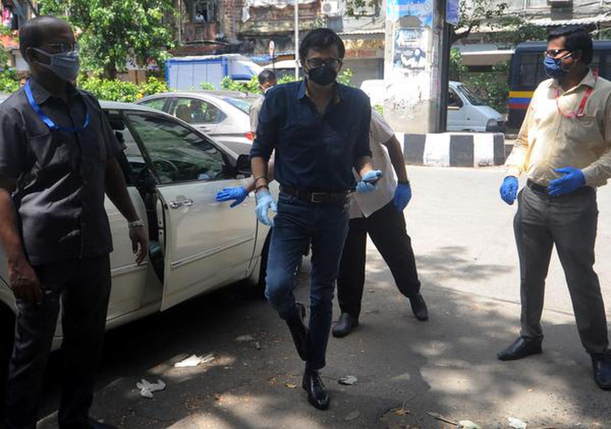 Arnab Goswami Par Lage TRP Scam Mamle Ko Kharij Karne Kaha Mumbai Ke Esplanade Court Ne