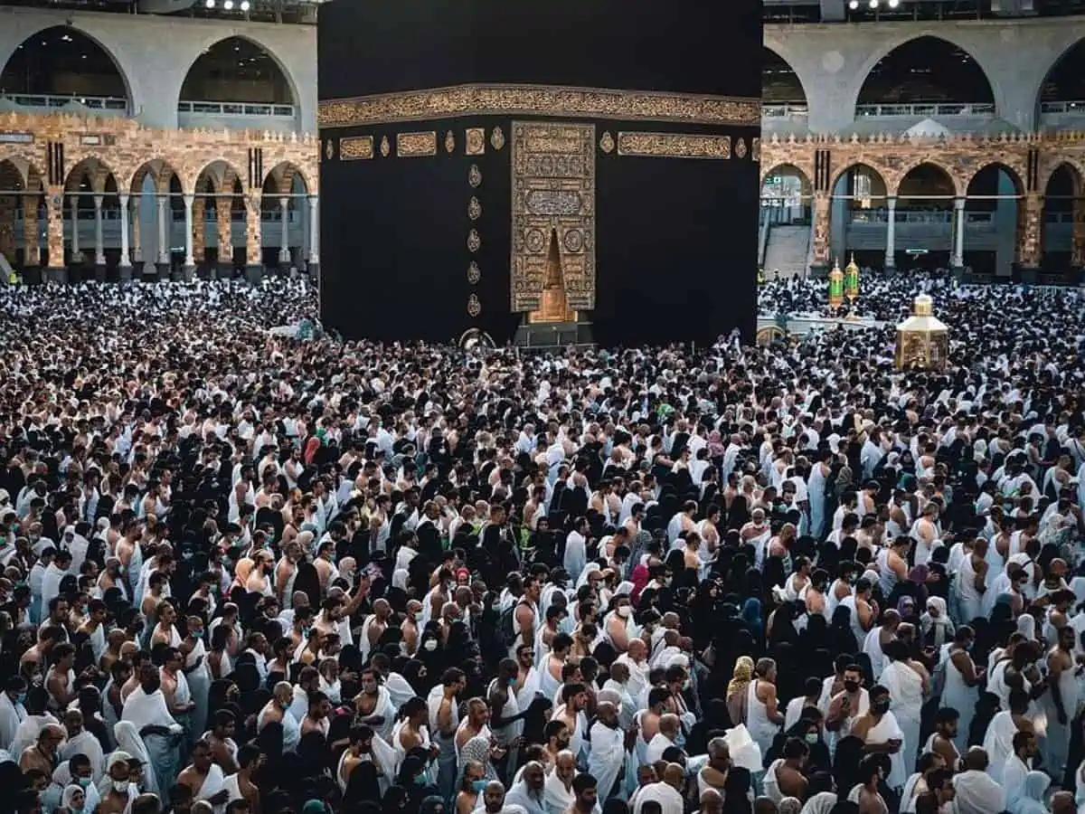 Umrah Karne Gaye Logon Ko Ramadan Month Me Repeat Umrah Permission Nahi Milegi, Badhte Crowd Ko Lekar Liya Gaya Faisla