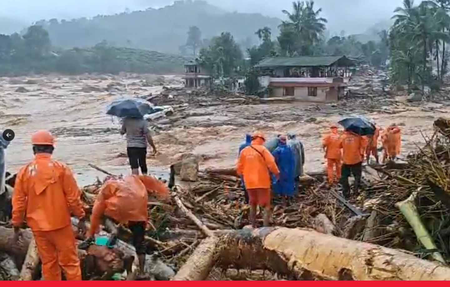 Landslide Hua Kerala Ke Wayanad Me, 40 Se Zyada Logon Ki Death, Sekdon Ke Malba Me Dabe Hone Ki Sambhavna