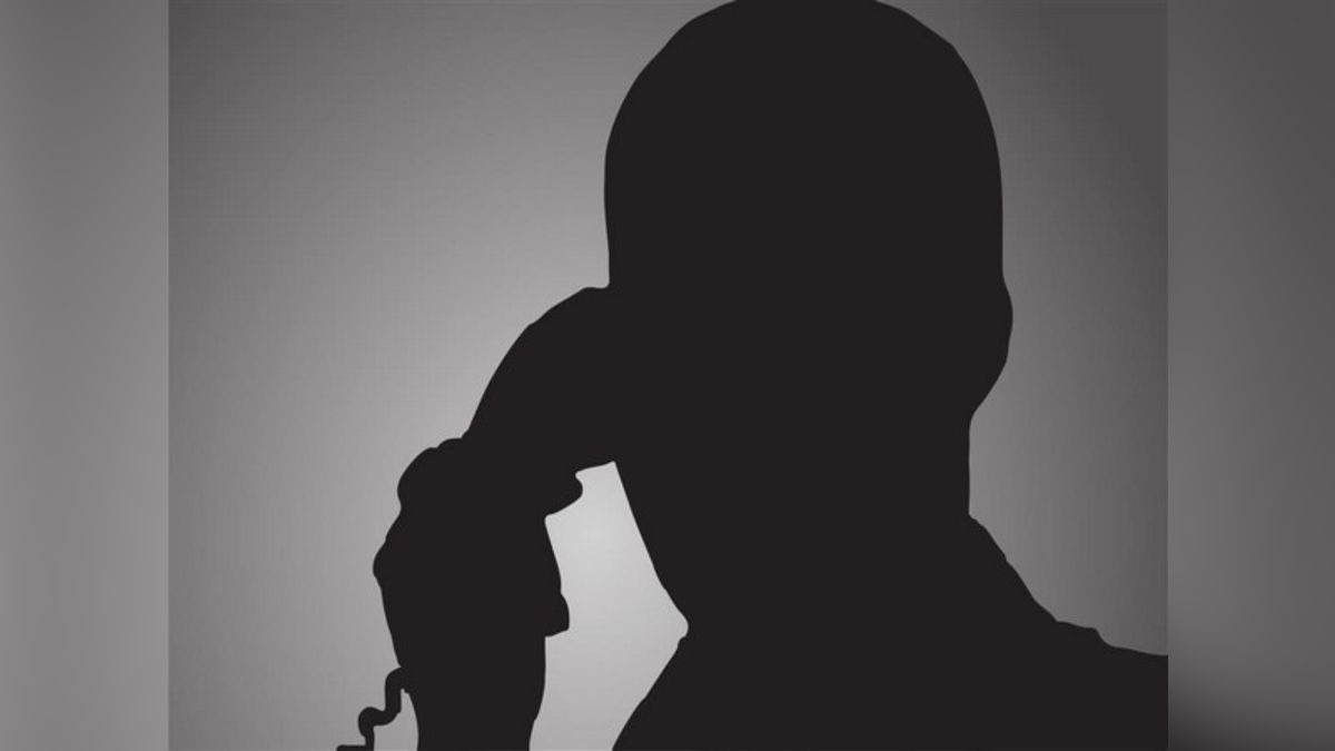 Taj Hotel, Airport Par Bomb Hai, Threat Call Aaya Mumbai Police Ko, Spot Search Ke Baad Kuch Bhi Suspicious Nahi Mila