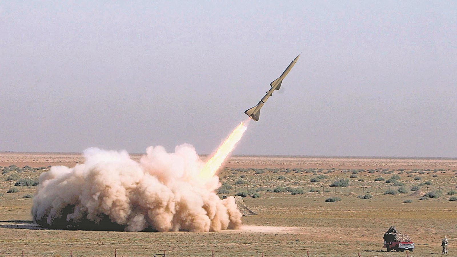 Pakistan Par Missile Attack – Iran Ne Pakistan Me 2 Baluchi Militant Base Par Bomb-Bari Kiya