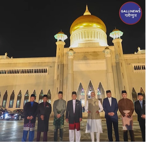 Omar Ali Saifuddien Masjid me gaye PM Narendra Modi Brunei visit ke dauran