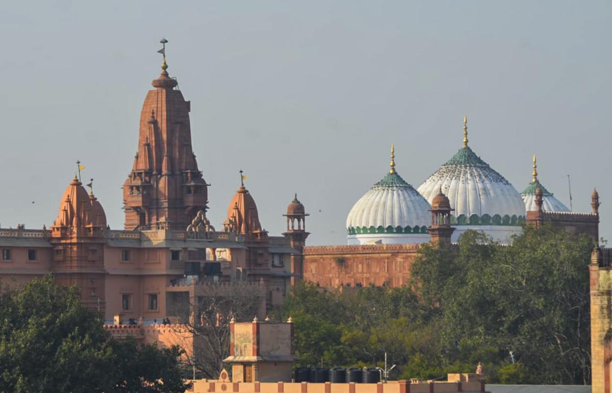 Mathura Shahi Eidgah Masjid Trust Ki Yachika Kharij Kiya Allahabad High Court Ne, Sri Krishna Janmabhoomi Aur Shahi Idgah Maml