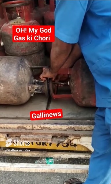 OH! My God, Gas Ki Chori  LPG Cylinder Se Gas Chori Karke Dusre Cylinder Me Bharne Aur Sale Karne Wale 2 Log Arrested By Shivajinagar Police At Govandi