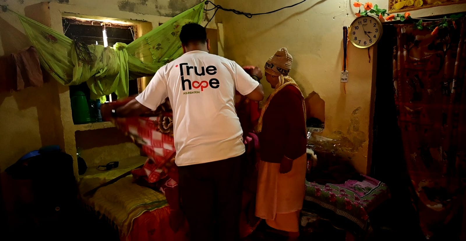 True Hope Foundation – Jodhpur’s Sadhus Get a Lifeline: Forget Alms, This Platform is Serving Up Hope by the Plateful!