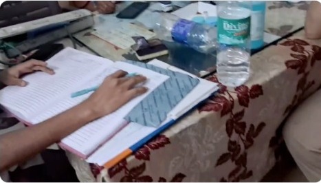 St George Hospital Me Farzi Medical Entry Karne Ka Aarop Lagaya AAP Mumbai Ne, Video Post Karke Di Jankari
