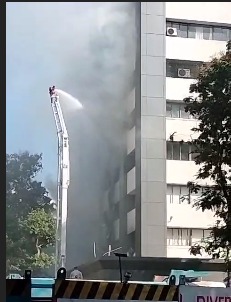 Fire In Building Near Family Court At Bandra East