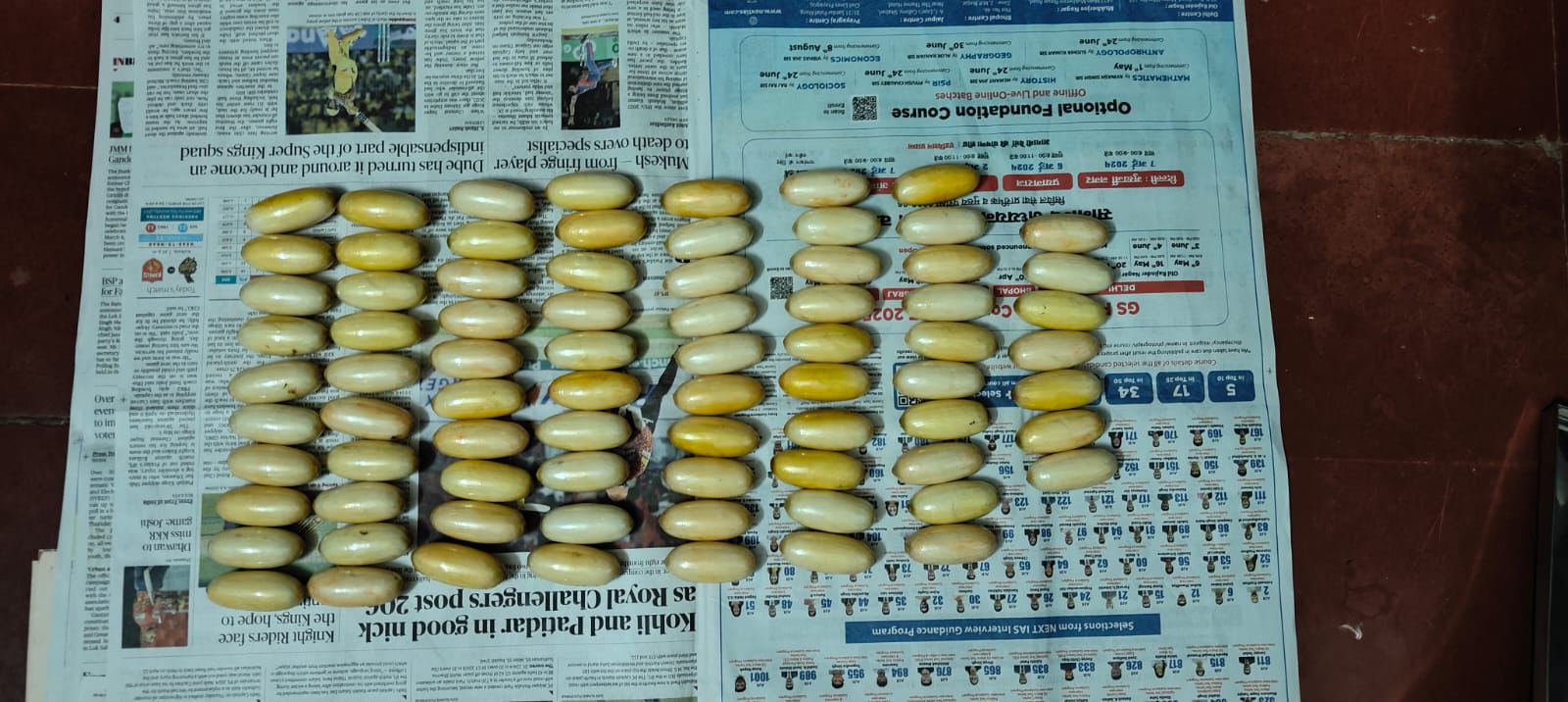 Cocaine Drugs 1,468gm Worth Rs 15 Crore Pakda DRI Ne, Drug Se Bhare Capsules Body Ke Andar Chupkar Laaraha Tha Foreign National Arrested At Mumbai Airport
