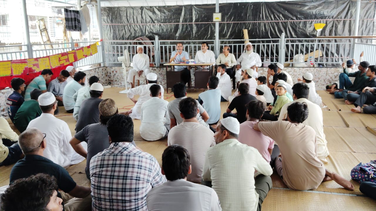 Dharavi ki Noor Masjid Mein Carrier Guidance Program ka ineqaad kiya gaya.