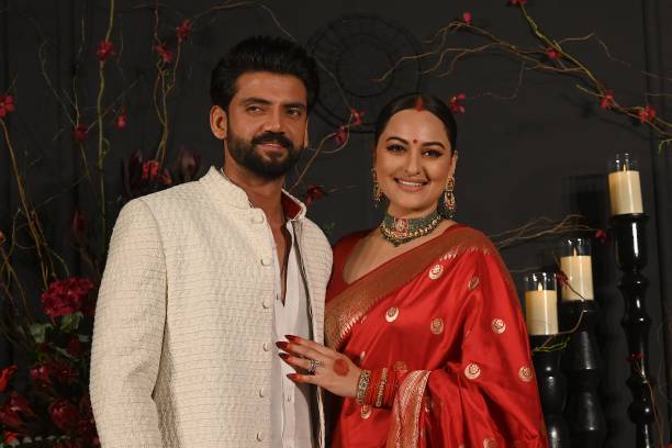 Shaadi Mubarak – Sonakshi Sinha Weds Zaheer Iqbal, Salman Khan Sahit Family Aur Close Friends Pohanche Reception Ceremony Me