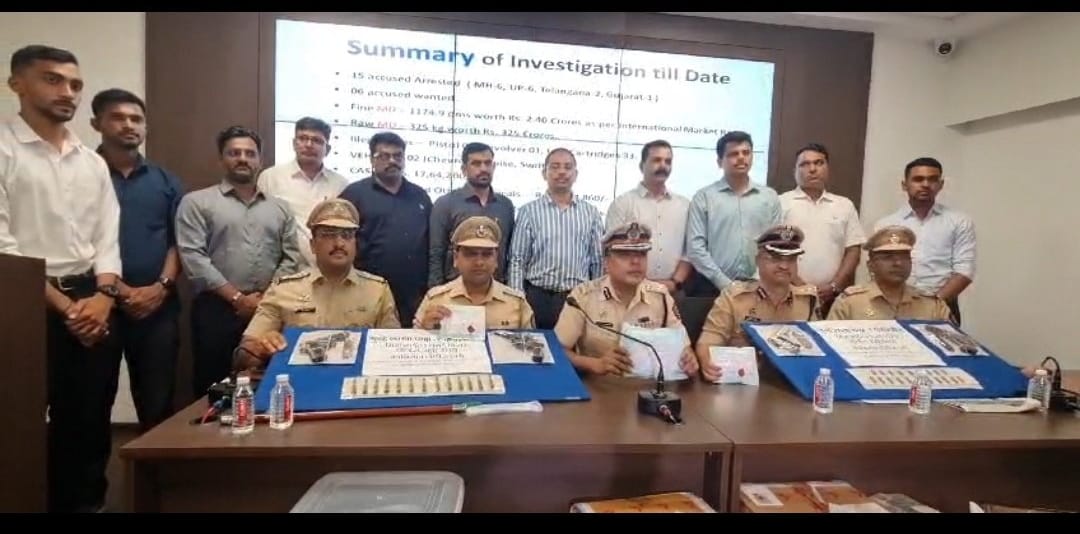 MD Drugs Aur Materials 327 Crore Ka Zabt Kar 15 Inter-state Drug Mafia Ko Arrest Kiya MBVV Police Kashimira Crime Branch Unit 1 Ne