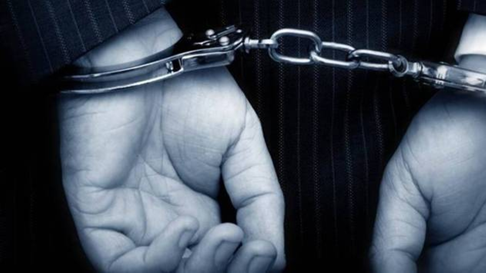 MDMA Drugs Value Rs 3.37 Crore Ke Sath Ek Foreign National Ko Arrest Kiya ATS Ne Juhu Area Se
