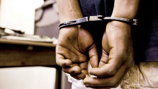 Acid Attack Ka Farzi Case Banaya, Dost Ka Laptop Bech Diya UPSC Exam Ki Tyaari Kar Rahi Girl Ne Arrested By Kalyan Police