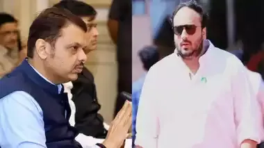 MLA Zeeshan Siddiqui Ne DCM Devendra Fadnavis Se Mulaqat Kiya At Sagar Bunglow,