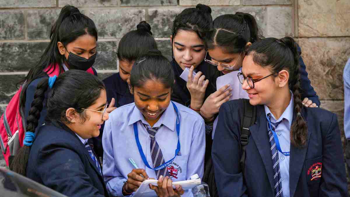 CISCE, ICSE, ISC Class 10th aur 12th Ka Result Declared Girls Students Ne Maari Baazi