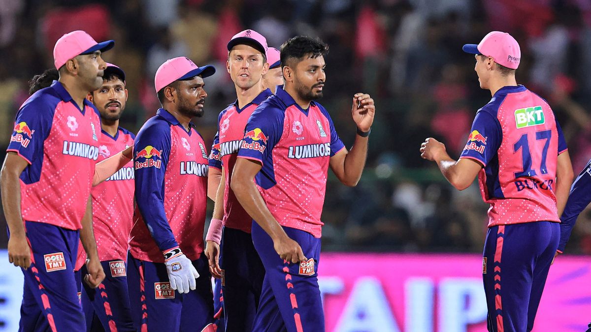 IPL Match 19- Rajasthan Royals Ne Royal Challengers Bangaluru Ko 6 Wickets Se Haraya At Jaipur