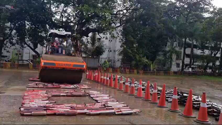 Only Bulldozer Karwai, Drugs Ke Khilaf, Drugs Ke Adde Tod Diye Jayenge, Drugs Khatam Hone Tak Chalegi Karwai Kaha CM Shinde Ne