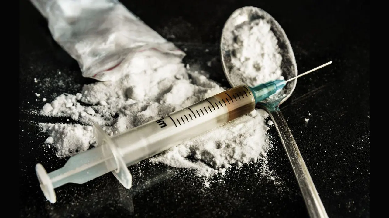 MD Drugs Worth Rs 4.5 Crore Ke Sath 1 Arrested By Kalyan Crime Investigation Unit, Kirana Shop Me Sale Kar Raha Tha Drugs
