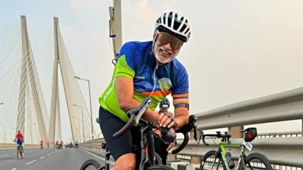 Taxi Ki Takkar Se Bicycle Chala Rahe Intel India Ke Former Head Avtar Saini Ki death Hui At Navi Mumbai