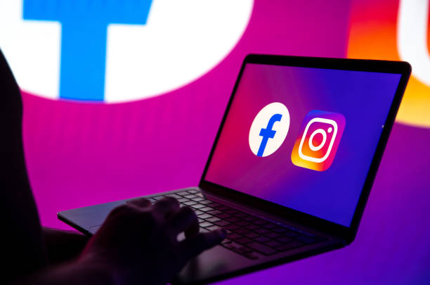 Facebook and Instagram Down Down Down