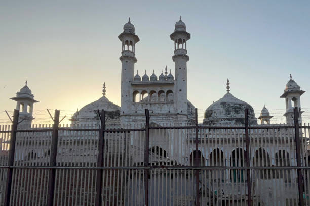 Gyanvapi Masjid Premises me puja jaari rahegi Allahabad HC ne Muslim Paksh ki Yachika dismiss kiya