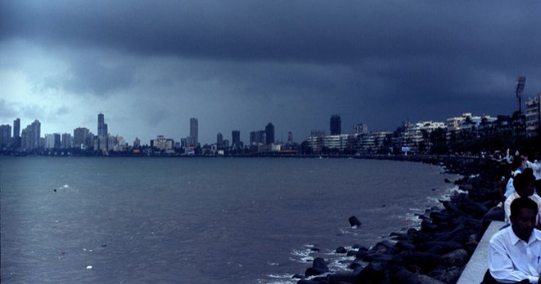 Mumbai Mausam – Aaj Aur Kal Baarish Hone Ki Sambhavna, Temperature Normal Se Hoga Kam