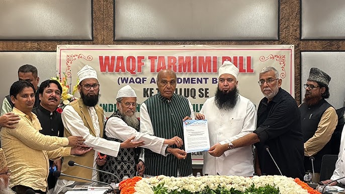MIM Mumbai Imtiyaz Jaleel Aur Ahmed Balala Ki Press Conference, Kuch Badah Announcement Ho Sakta Hai