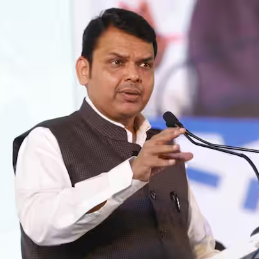 DCM Fadnavis Resign Kare, State Me Badhti Golibaari Ki Ghatna Ke Baad, MVA Leaders Ki Mang Hui Tez